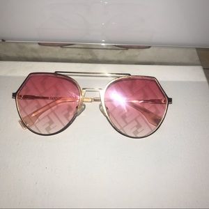Fendi - Eyeline - Aviator Sunglasses